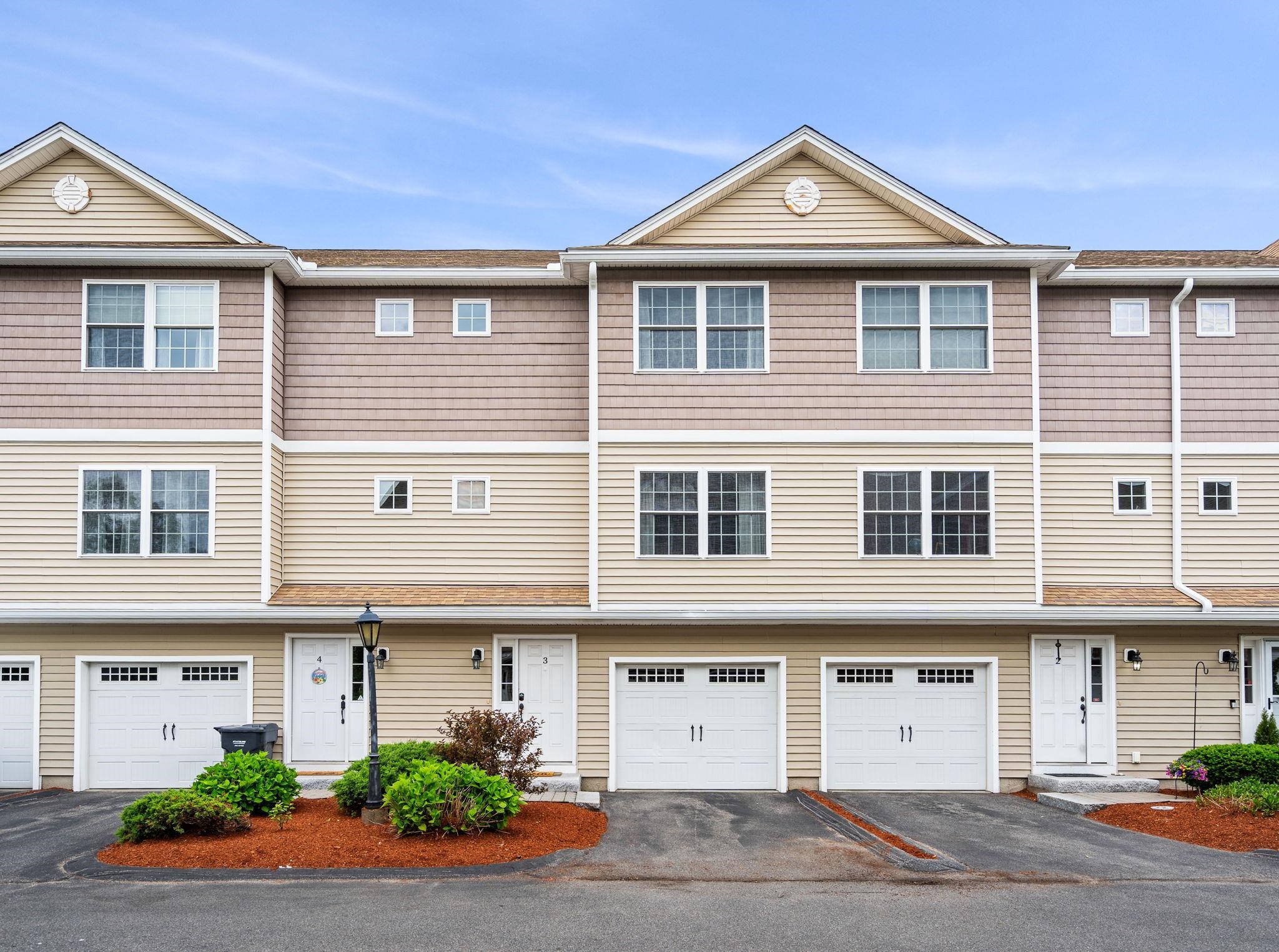 81 North High Street, Unit 3 Derry, NH 03038 - Photo 1 of 24