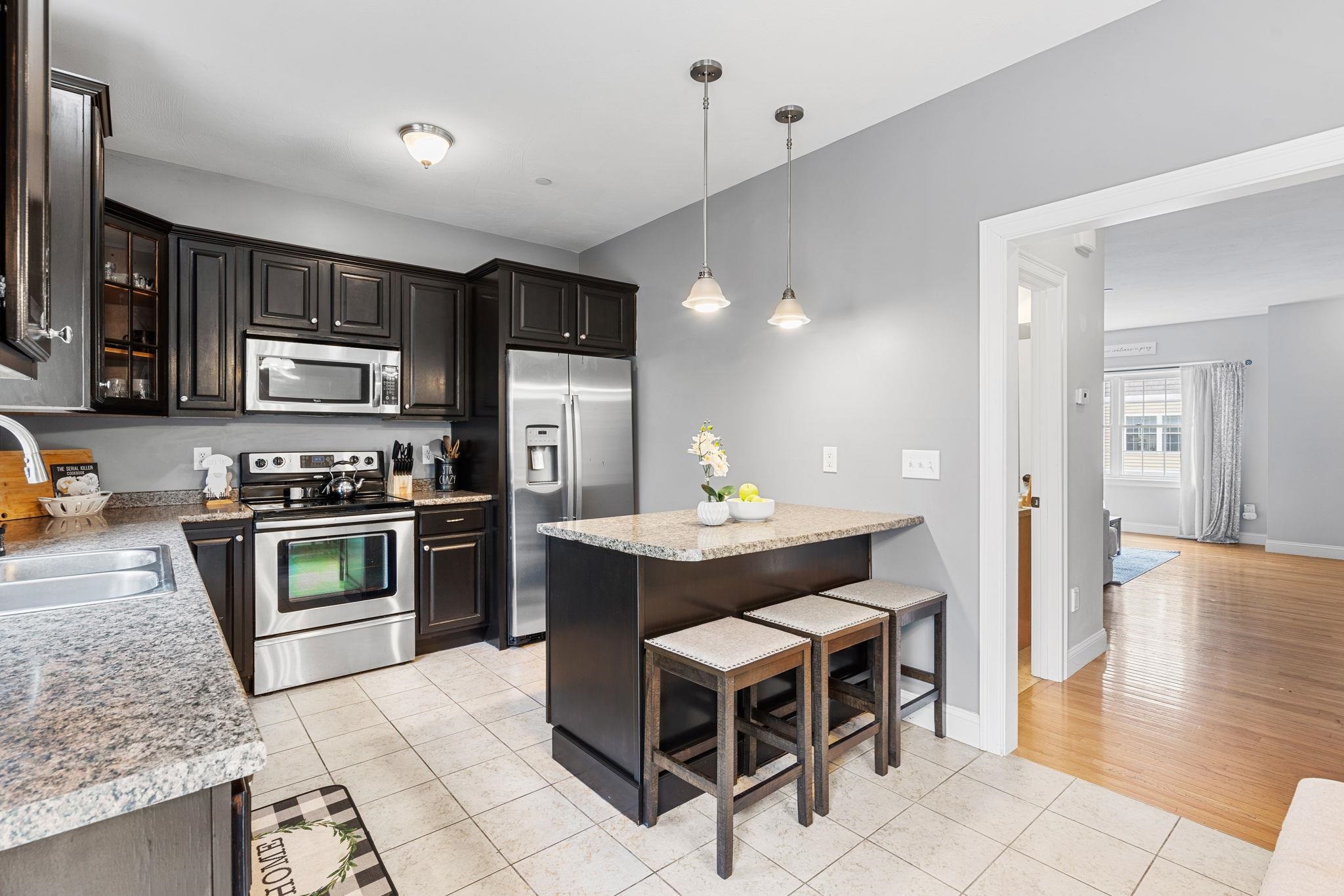 81 North High Street, Unit 3 Derry, NH 03038 - Photo 7 of 24