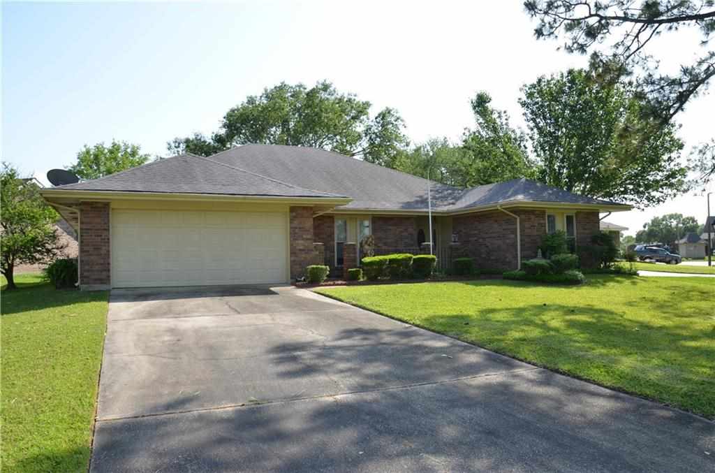 100 Rampage Loop Slidell, LA 70458 - Photo 1 of 22 Gallery Image 1