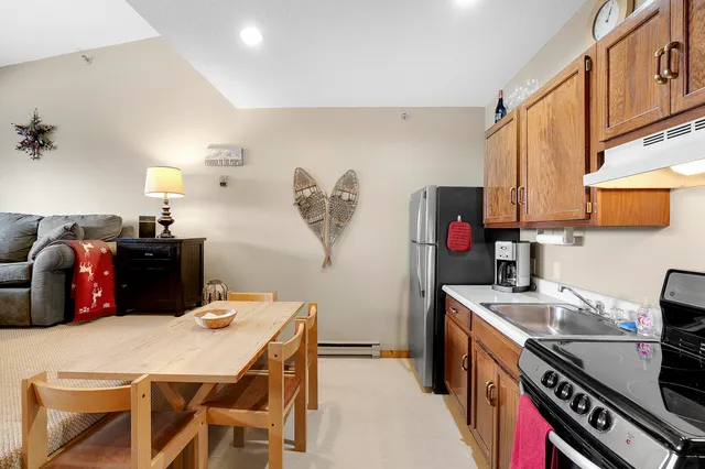 $397,000 | 8 Cascade Drive, Unit C17, Newry, ME 04261