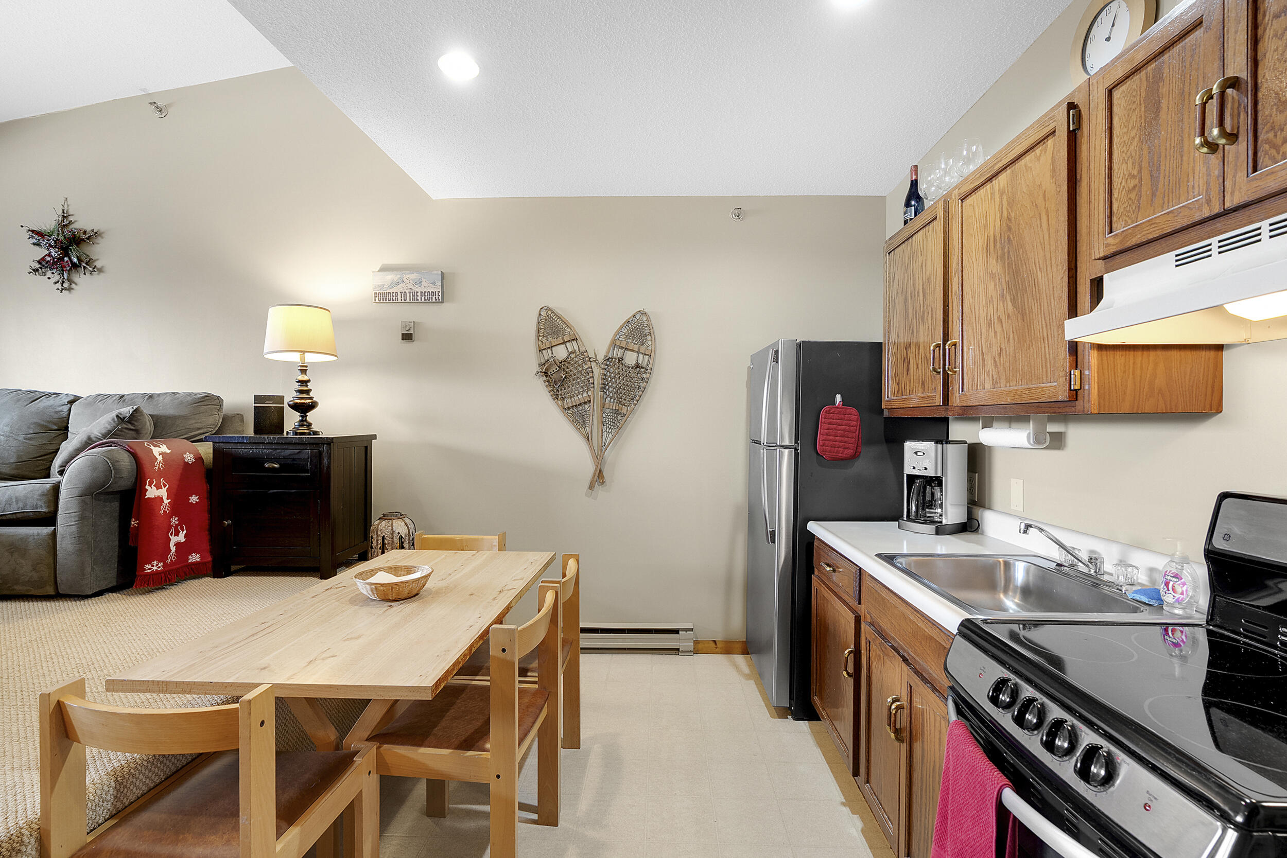 8 Cascade Drive, Unit C17 Newry, ME 04261 - Photo 4 of 27 11_8cascadesunitc17-6