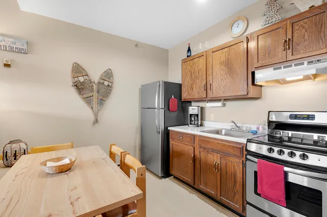 $397,000 | 8 Cascade Drive, Unit C17, Newry, ME 04261