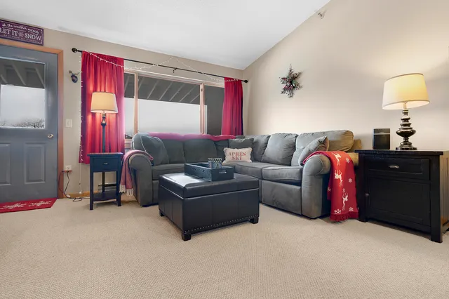 $397,000 | 8 Cascade Drive, Unit C17, Newry, ME 04261