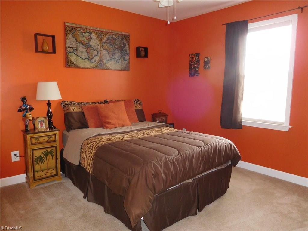 501 Barnsdale Ridge Road Kernersville, NC 27284 - Photo 7 of 9 Gallery Image 7