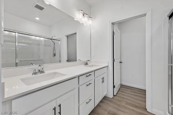 $2,999 | 1520 Little Penguin Street, Las Vegas, NV 89138