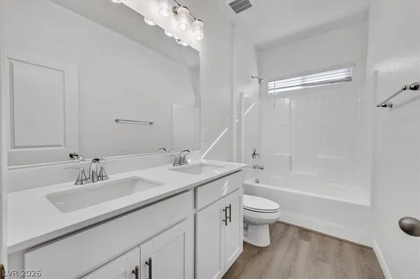 $2,999 | 1520 Little Penguin Street, Las Vegas, NV 89138