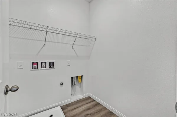 $2,999 | 1520 Little Penguin Street, Las Vegas, NV 89138