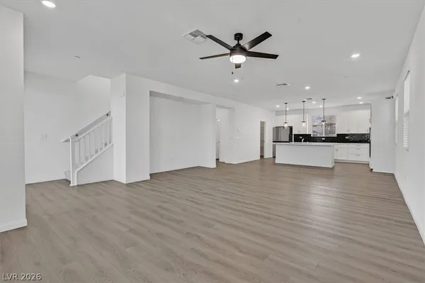 $2,999 | 1520 Little Penguin Street, Las Vegas, NV 89138