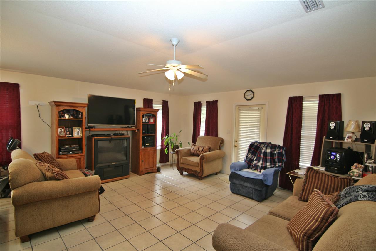 8062 Brookside Lane Daphne, AL 36526 - Photo 2 of 7