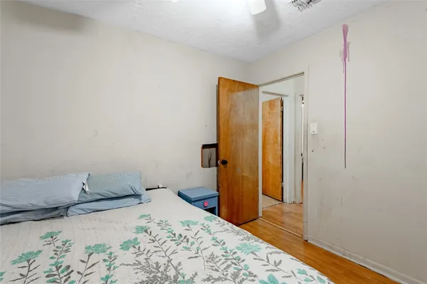 $169,000 | 210 Bullard Street, Madisonville, TX 77864