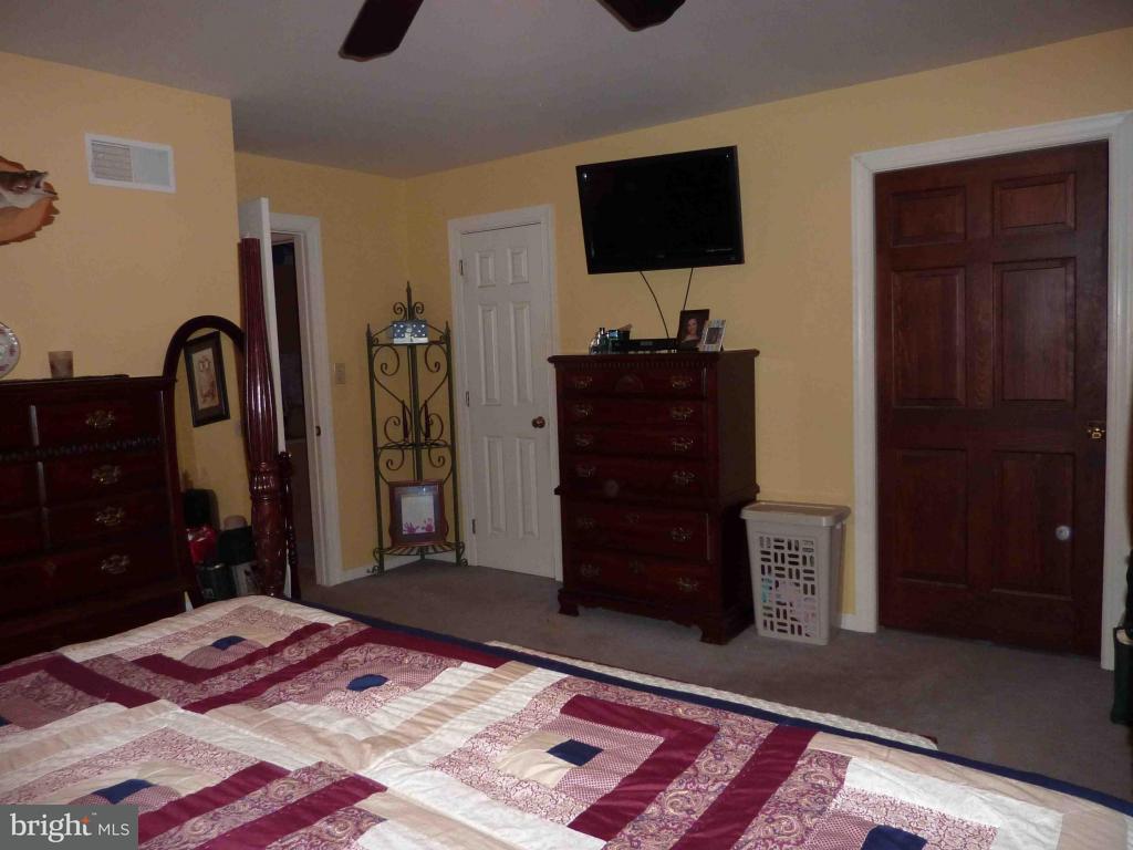 402 South View Drive Lititz, PA 17543 - Photo 17 of 50