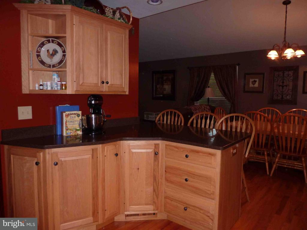 402 South View Drive Lititz, PA 17543 - Photo 9 of 50