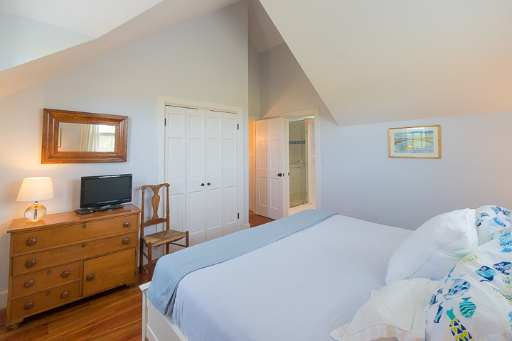 189 Hummock Pond Road Nantucket, MA 02554 - Photo 29 of 42 Gallery Image 29
