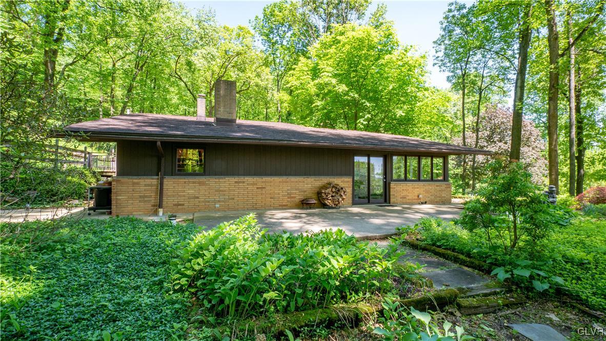 2601 Stonesthrow Road Bethlehem, PA 18015 - Photo 31 of 35 Gallery Image 31