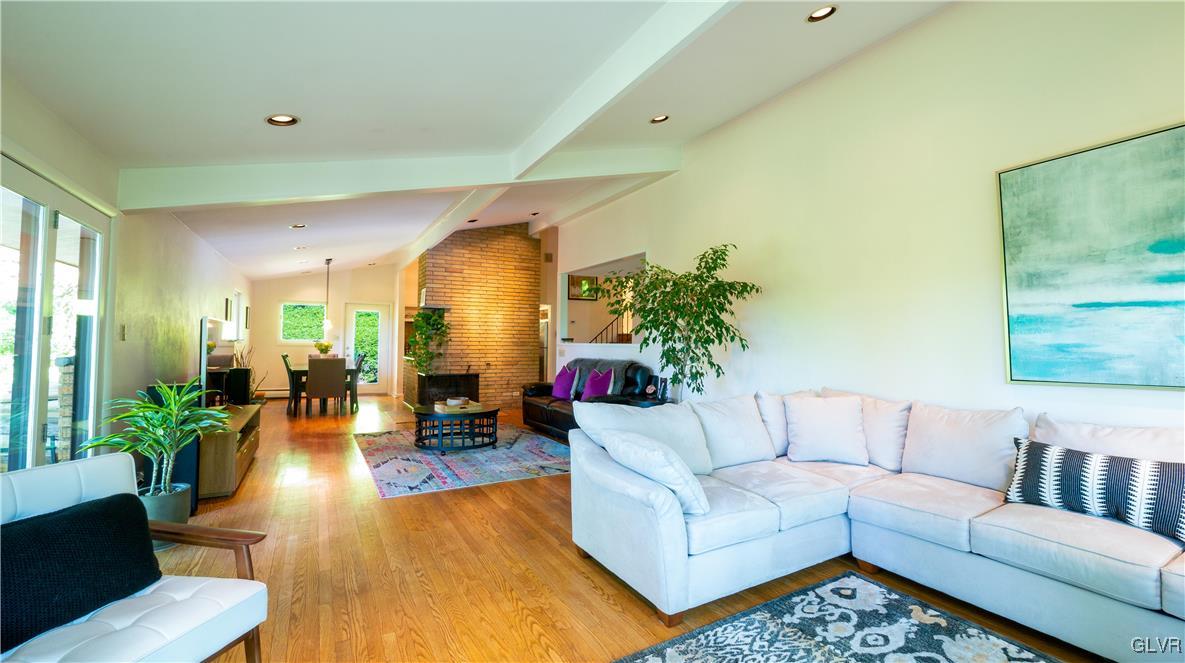 2601 Stonesthrow Road Bethlehem, PA 18015 - Photo 5 of 35 Gallery Image 5