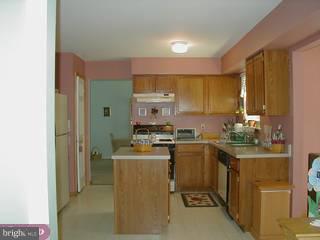 4 Chevy Chase Road Sicklerville, NJ 08081 - Photo 2 of 6