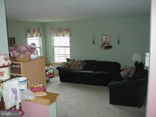 4 Chevy Chase Road Sicklerville, NJ 08081 - Photo 5 of 6