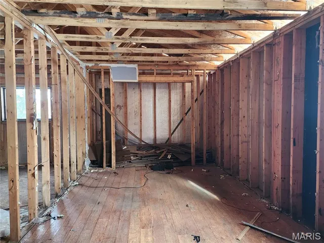 $28,000 | 1463 Interurban Circle, Hillsboro, IL 62049