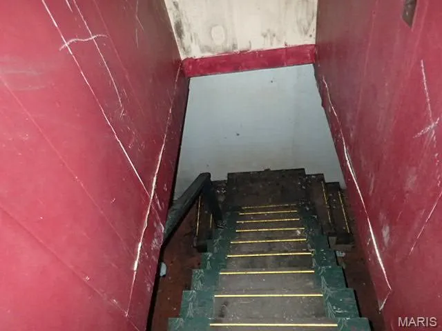 $28,000 | 1463 Interurban Circle, Hillsboro, IL 62049