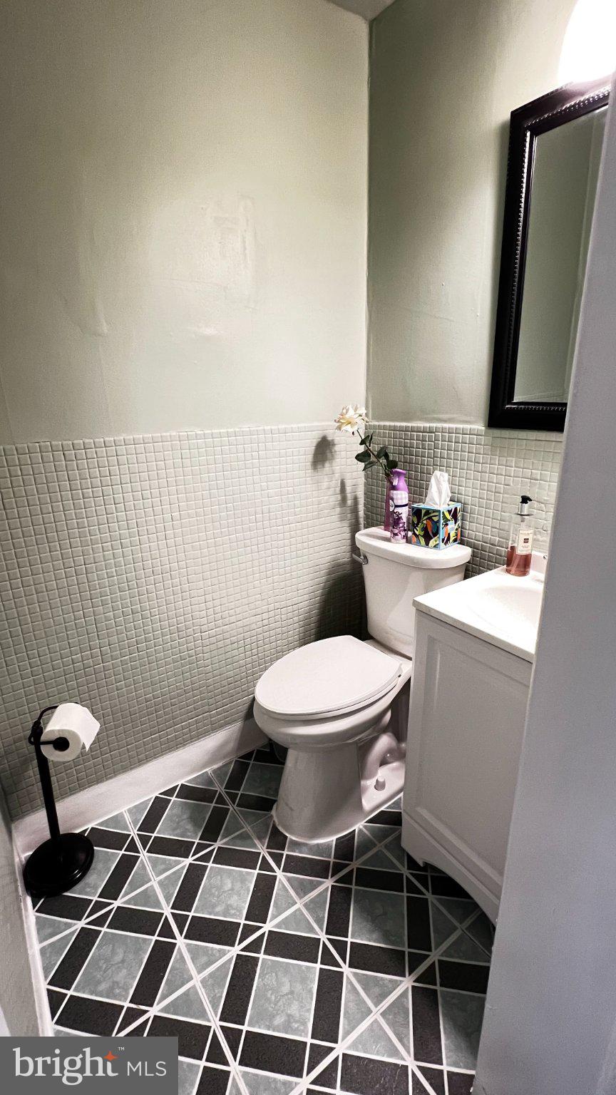 8639 Rugby Street Philadelphia, PA 19150 - Photo 11 of 37 Gallery Image 11