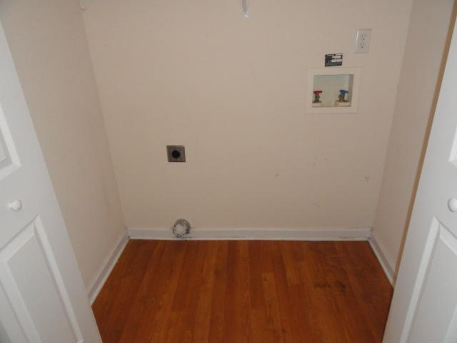 339 Dahlquist Drive Crestview, FL 32539 - Photo 6 of 15 a view of room