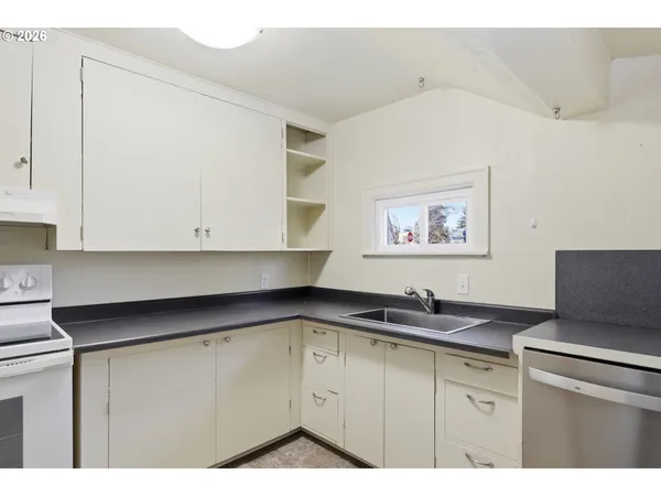 $430,000 | 2291 Norkenzie Road, Eugene, OR 97401