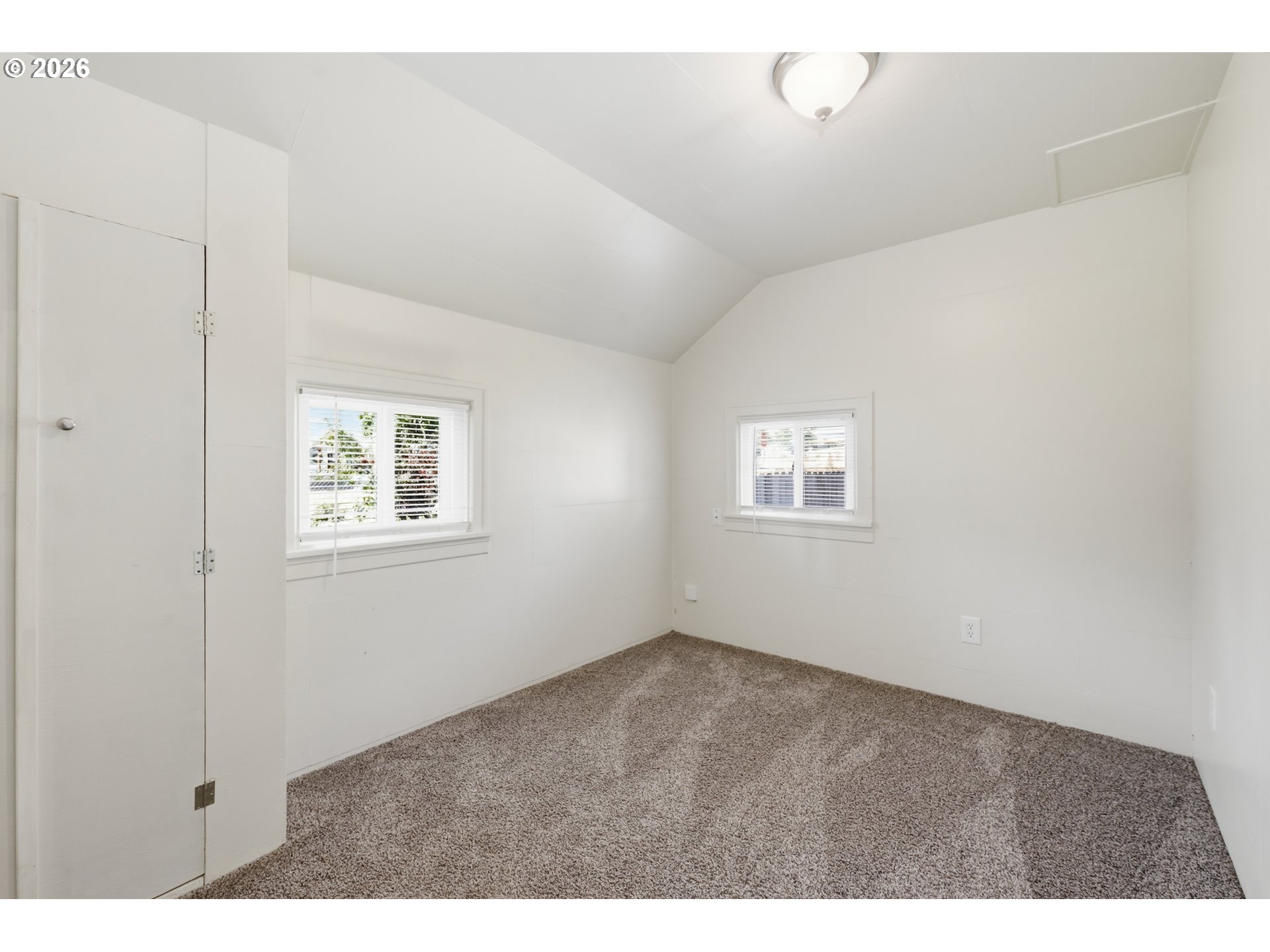 2291 Norkenzie Road Eugene, OR 97401 - Photo 14 of 41