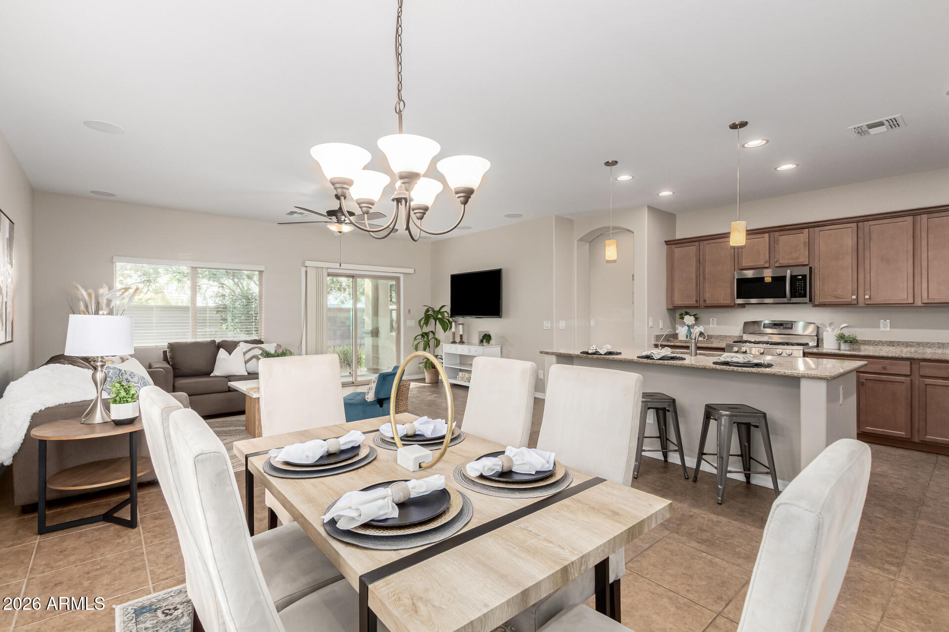 1413 West Crape Road Queen Creek, AZ 85140 - Photo 6 of 52 14 - Crape 1413