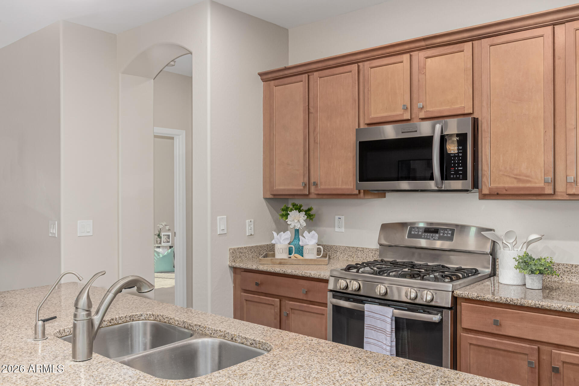 1413 West Crape Road Queen Creek, AZ 85140 - Photo 10 of 52 20 - Crape 1413