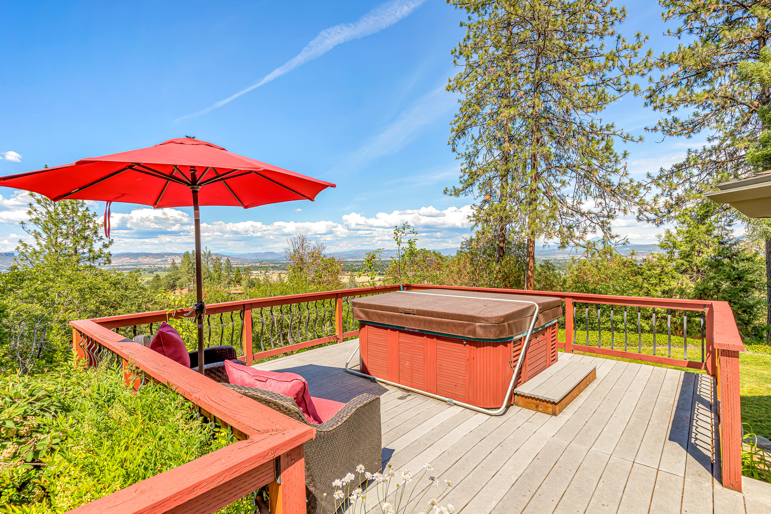 3658 Old Military Road Central Point, OR 97502 - Photo 23 of 47 3658 Old Military Rd, Central Point, OR