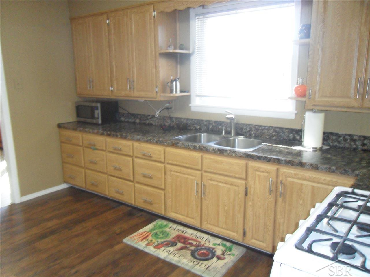4319 South Westervelt Road Saginaw, MI 48604 - Photo 3 of 19