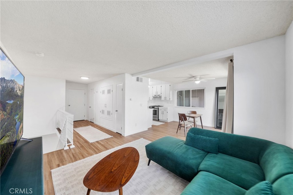 4219 La Pinata Way, Unit 252 Oceanside, CA 92057 - Photo 37 of 37 Open floor plan with tons of natural light.