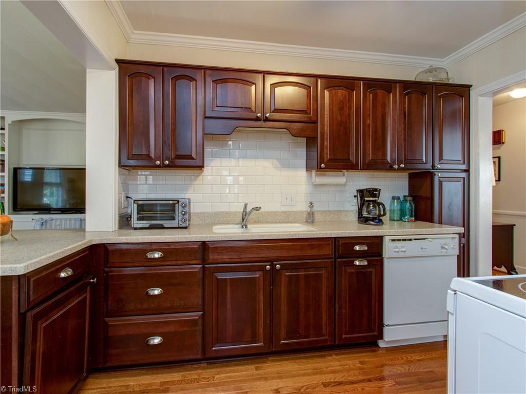 1704 Independence Road Greensboro, NC 27408 - Photo 15 of 30 Gallery Image 15