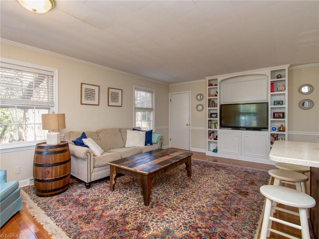 1704 Independence Road Greensboro, NC 27408 - Photo 18 of 30 Gallery Image 18