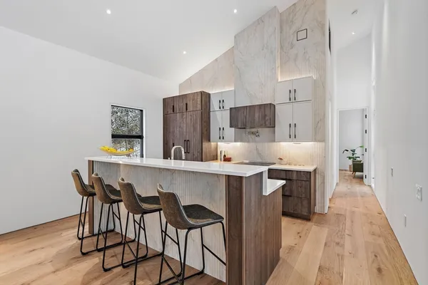 $1,685,000 | 56 Seymour Street, Concord, MA 01742