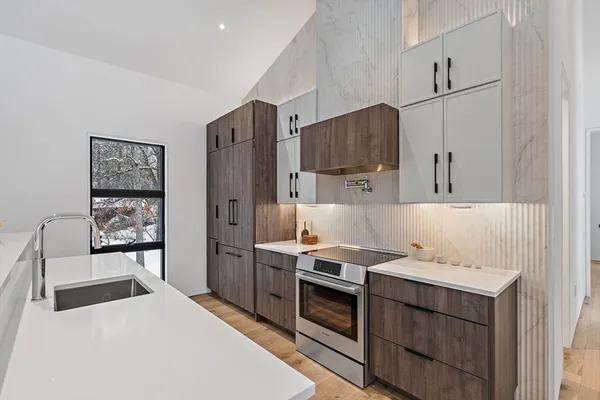 $1,685,000 | 56 Seymour Street, Concord, MA 01742