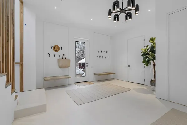 $1,685,000 | 56 Seymour Street, Concord, MA 01742