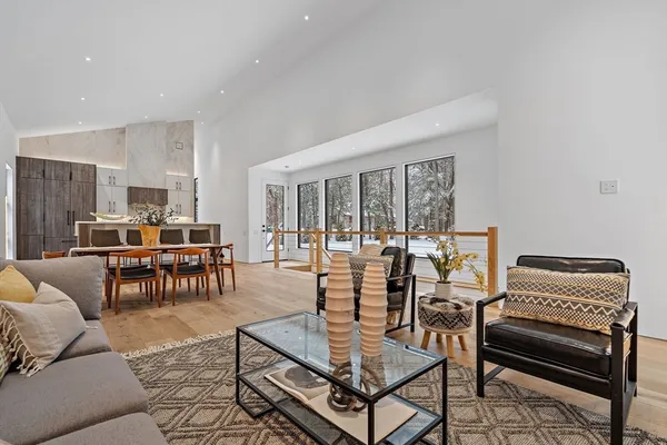 $1,685,000 | 56 Seymour Street, Concord, MA 01742