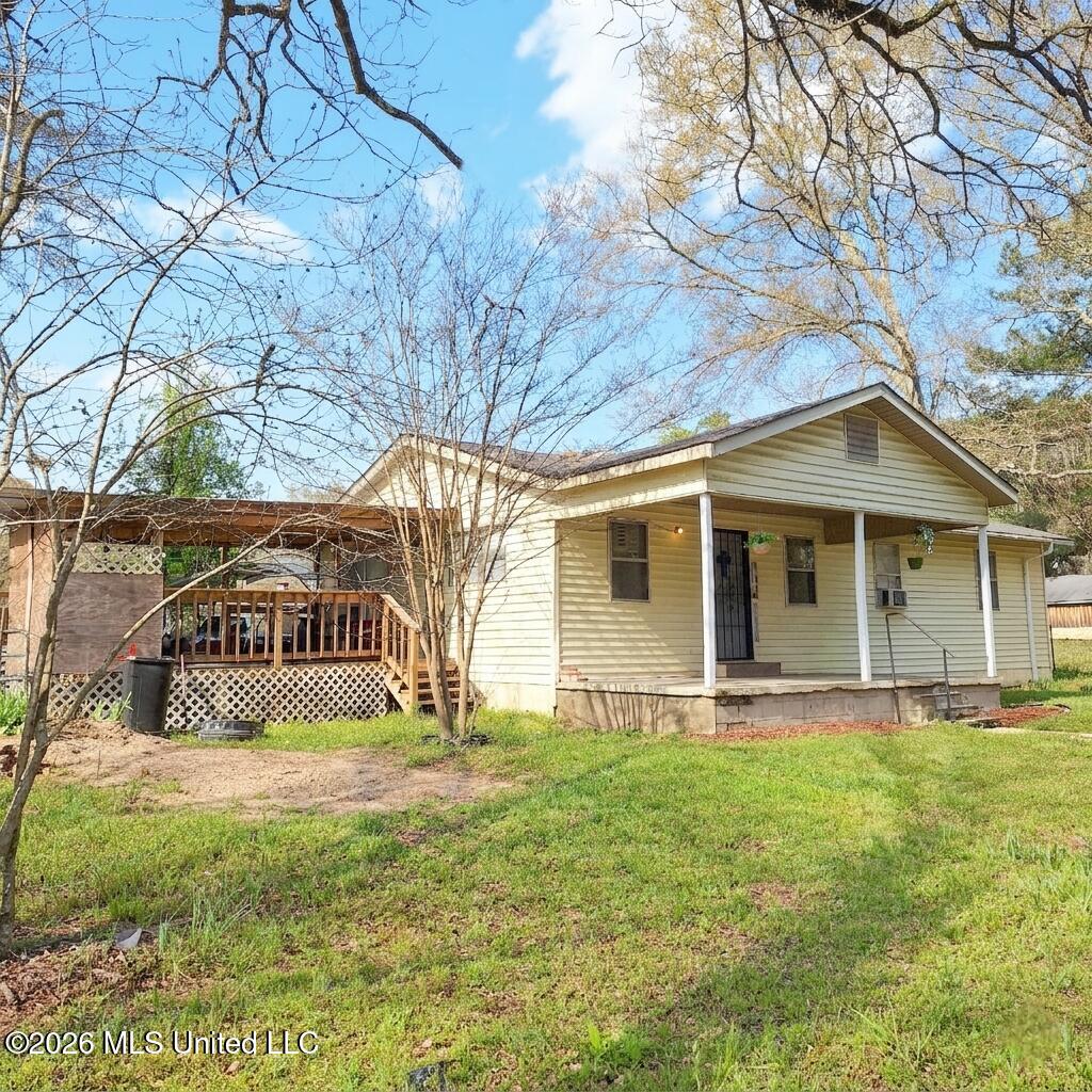 1704 Pecan Road Newton, MS 39345 - Photo 2 of 25 1773969021178