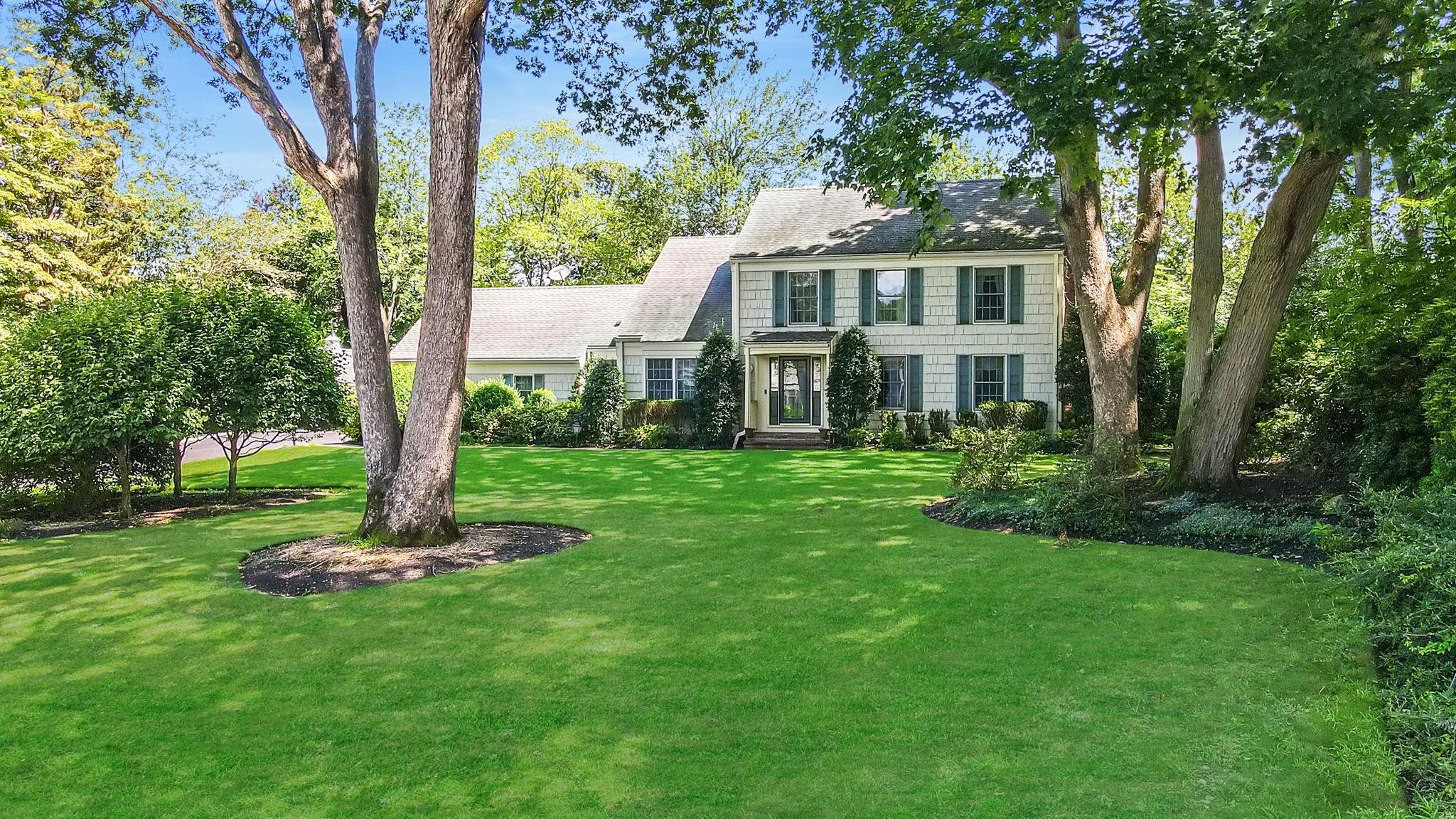 23 Little Harbor Road Mount Sinai, NY 11766 - Photo 1 of 1