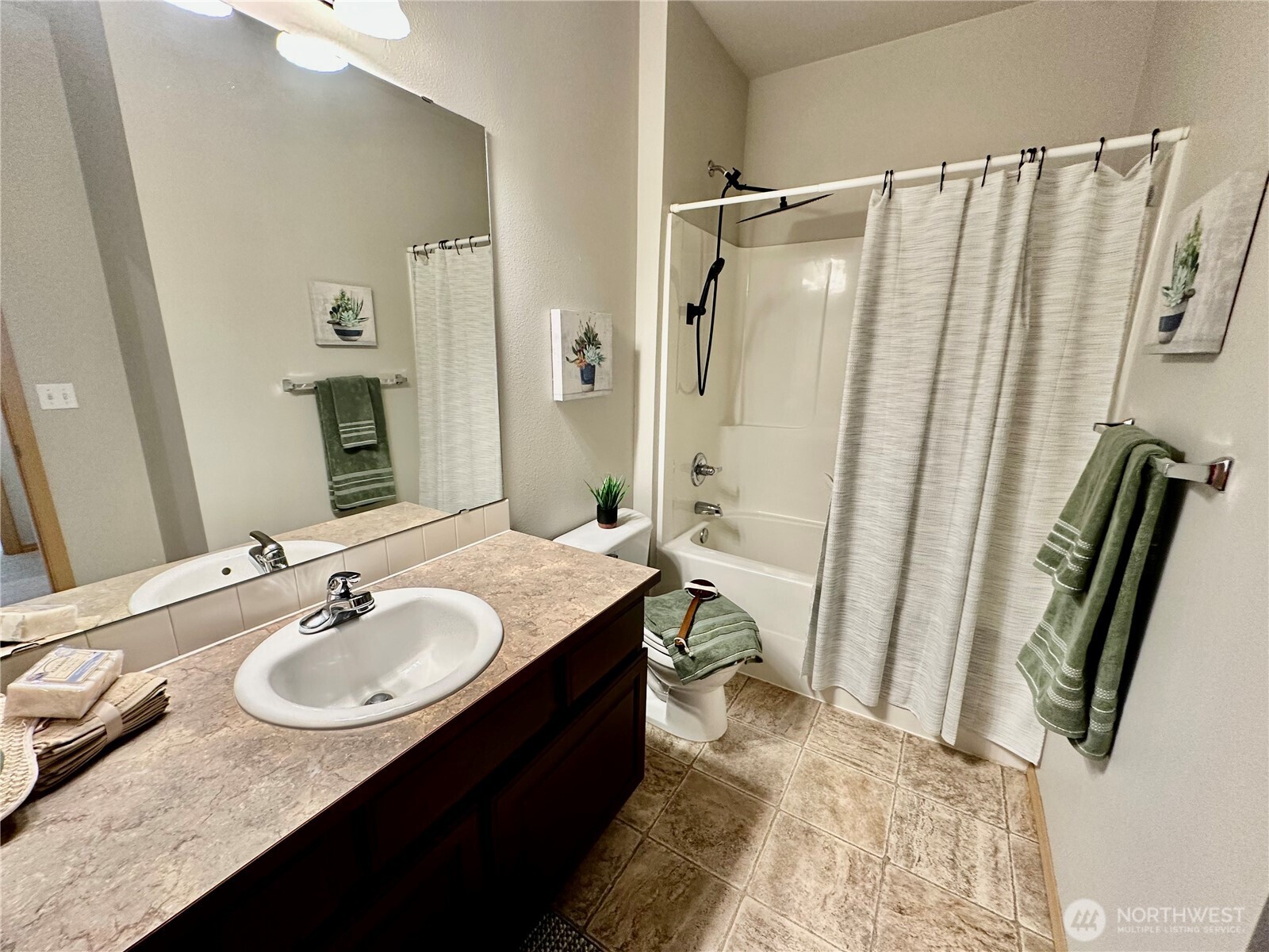5645 56th Loop Southeast Lacey, WA 98503 - Photo 27 of 33