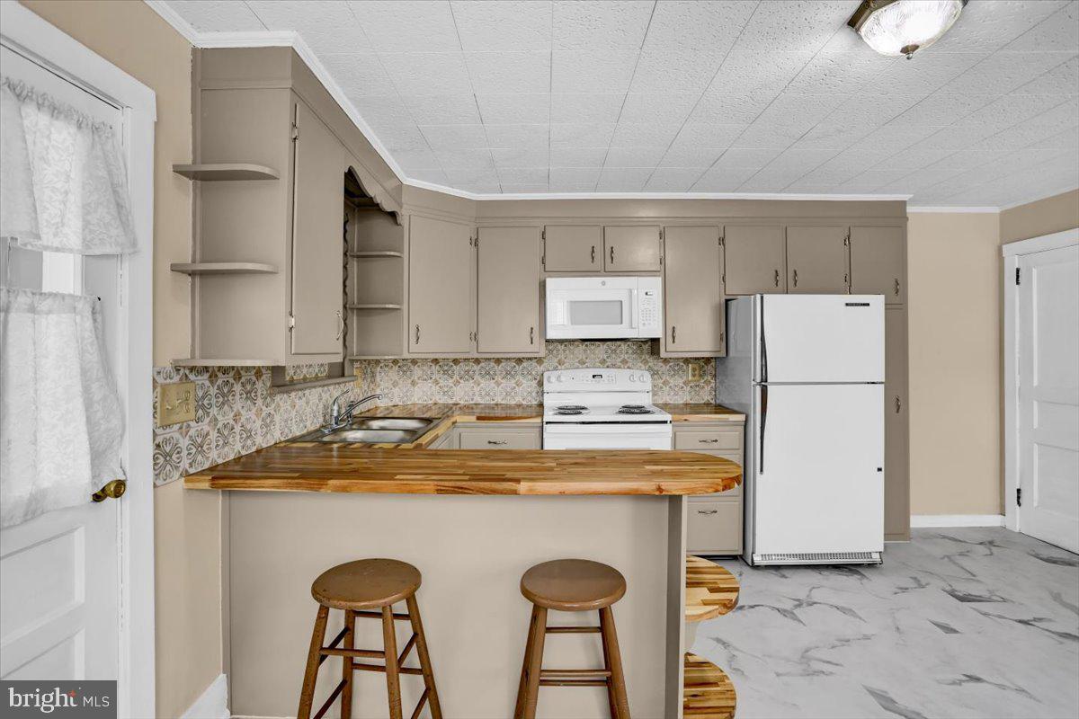 147 Bowers Road Mertztown, PA 19539 - Photo 10 of 29 Gallery Image 10