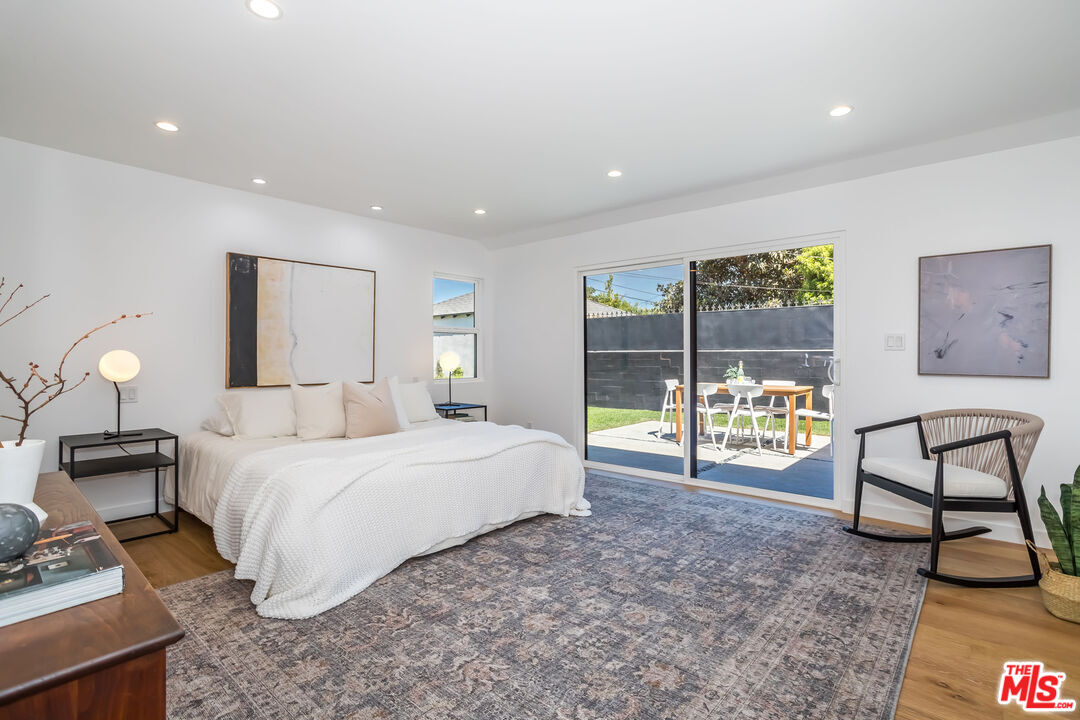 3941 Buckingham Road Los Angeles, CA 90008 - Photo 5 of 11