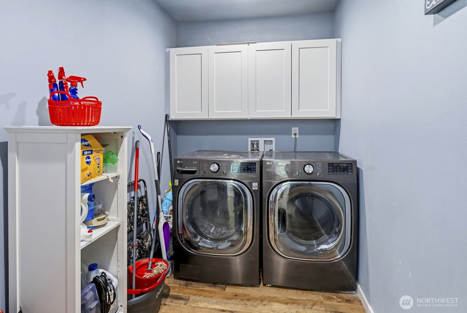 690 North Summit Road McCleary, WA 98557 - Photo 36 of 40 a utility room with dryer and washer