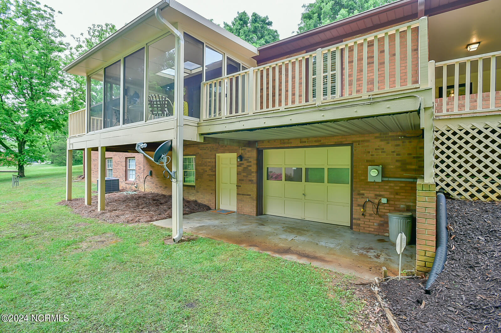 1401 Hatch Road Chapel Hill, NC 27516 - Photo 30 of 35 _DSC8898