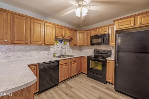 $270,000 | 58 Sagewood Court, Unit 58, Jonesborough, TN 37659