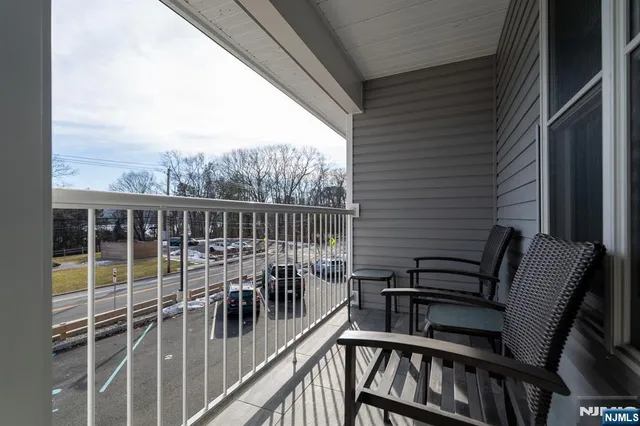 $475,000 | 165 Lakeside Road, Unit 8, West Milford, NJ 07421