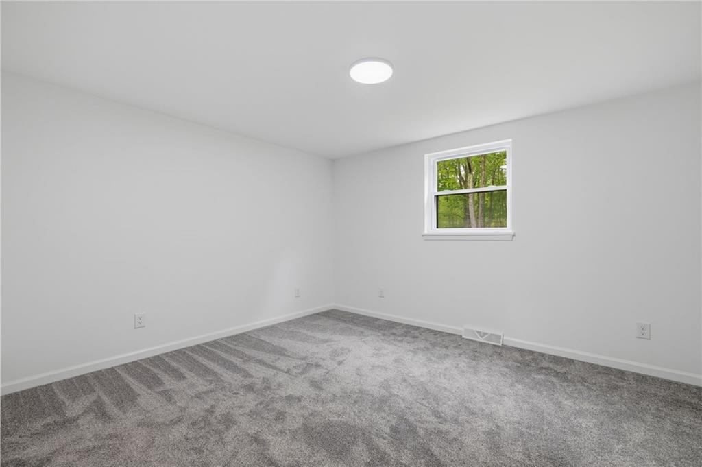 115 Birch Street Spring Church, PA 15686 - Photo 14 of 46 Gallery Image 14