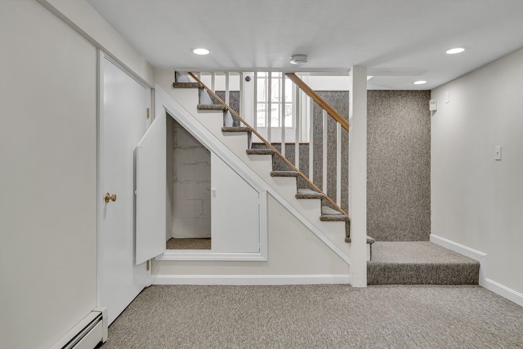 10 Dexter Road Lexington, MA 02420 - Photo 23 of 30 a view of entryway