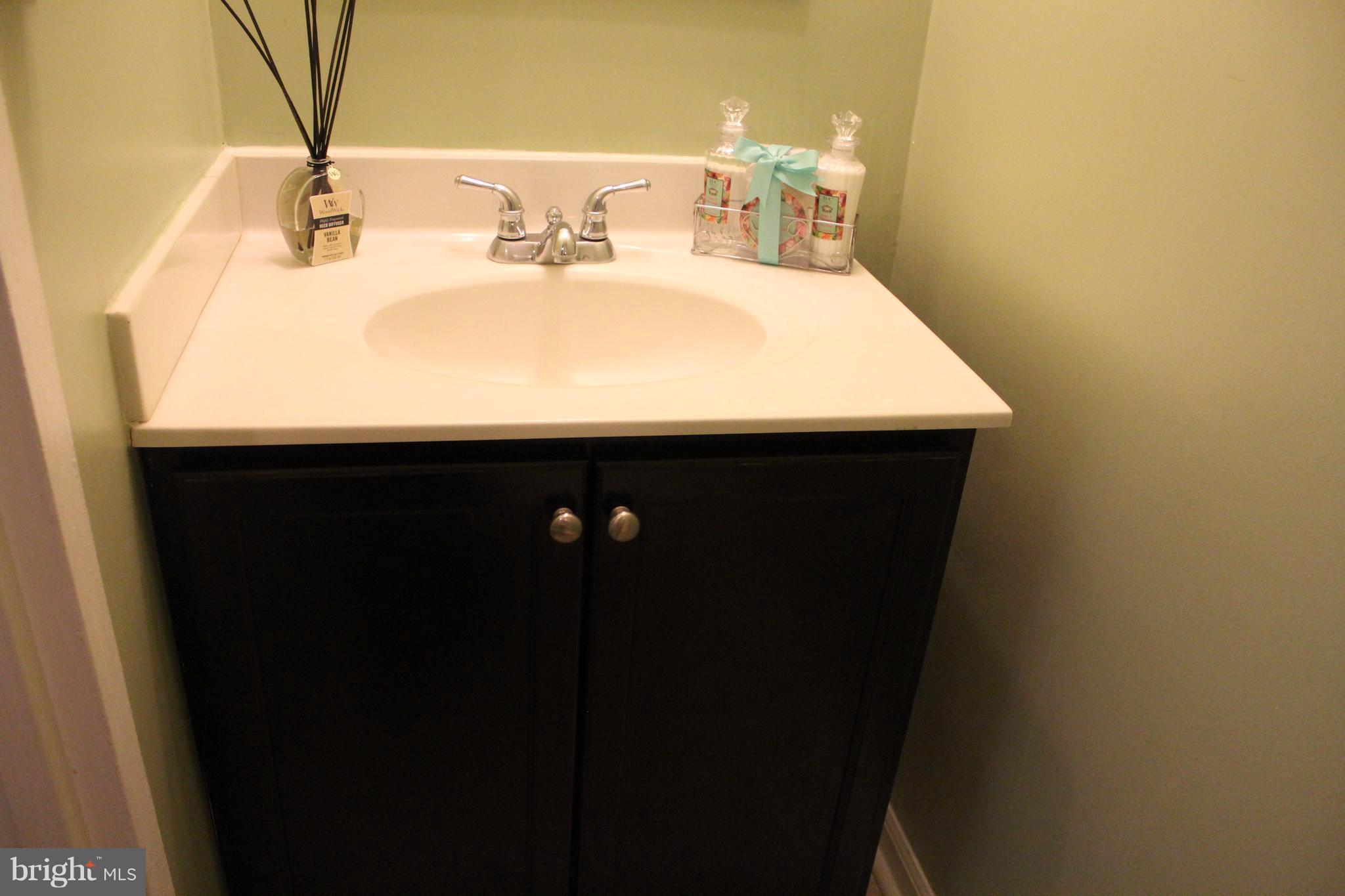 9440 Horizon Run Road, Unit 14A Gaithersburg, MD 20886 - Photo 13 of 19 Bath
